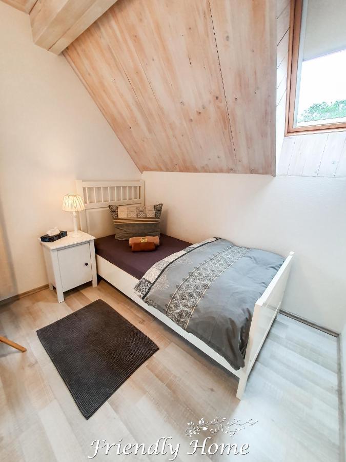 Ferienhaus Friendly - Gemütliches Backsteinhaus Köln Bonn Phantasialand *